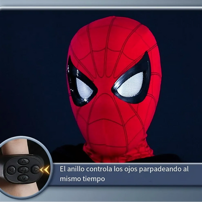 Ultimate Spider-Mask con ojos parpadeantes y móviles